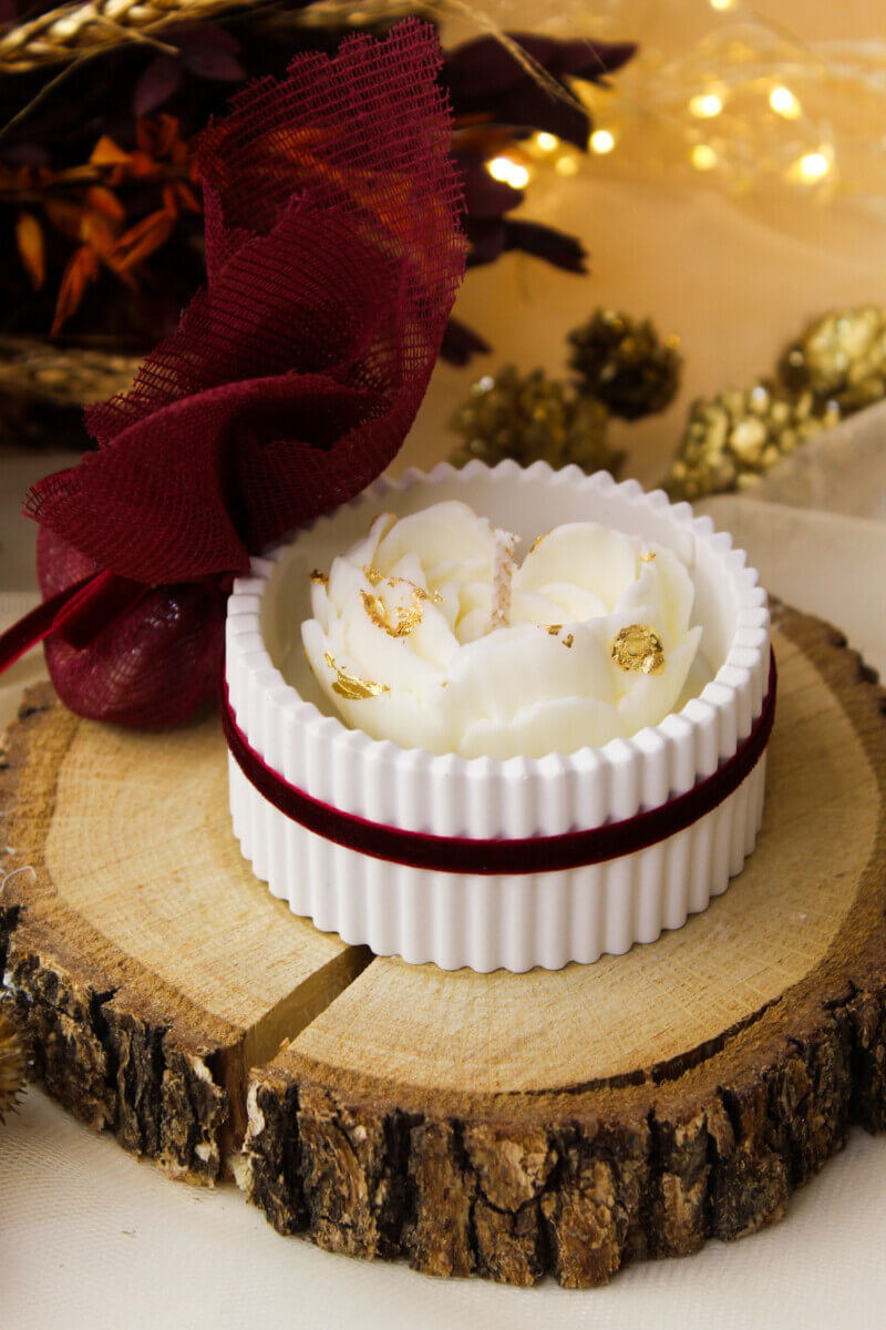 Χριστουγεννιάτικη Μπομπονιέρα- Κερί Με Φύλλα Χρυσόυ - Image 4