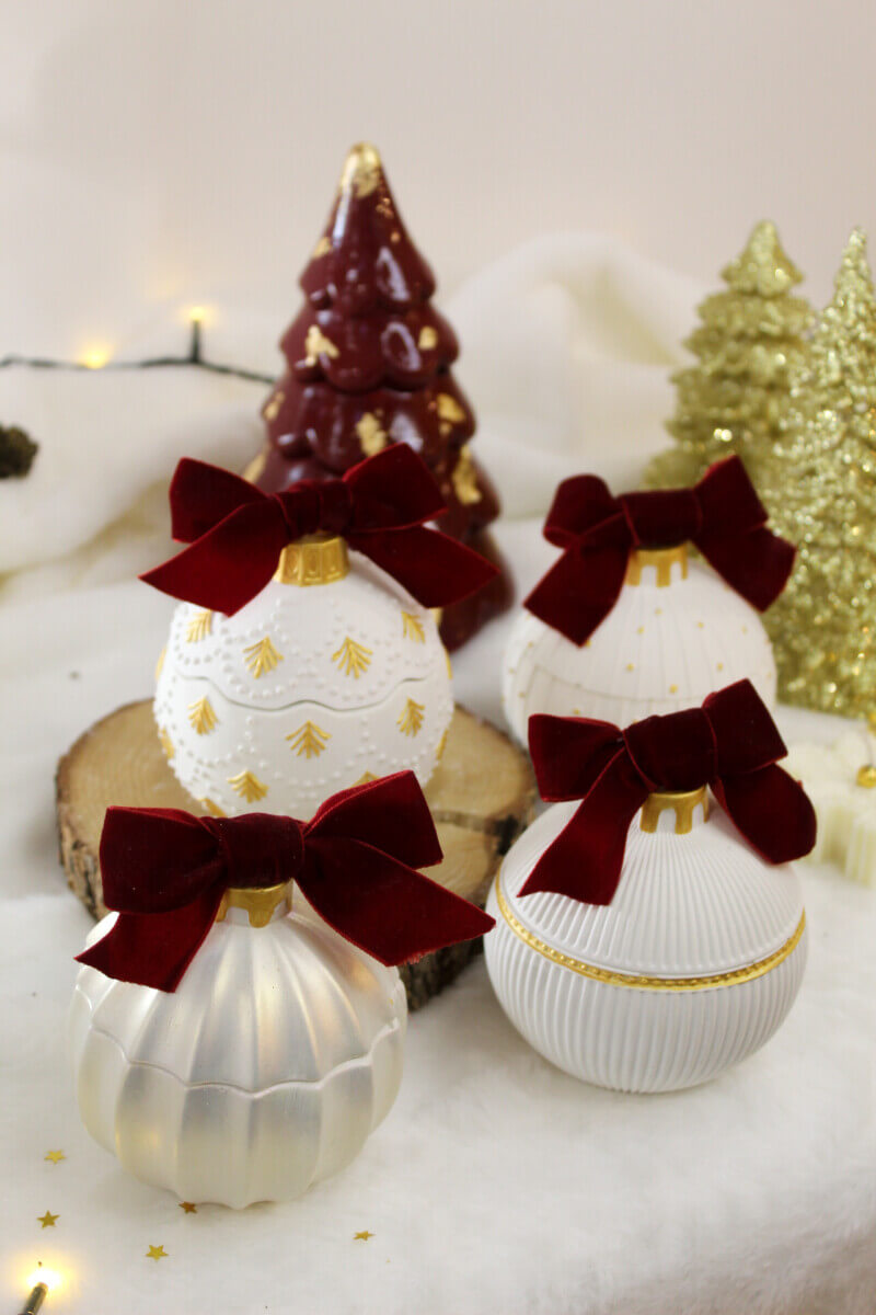 Glow Xmas Ball- Σε 4 Σχέδια