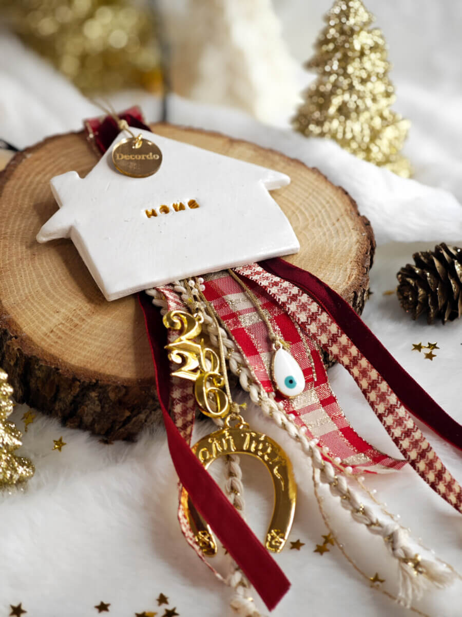 Πήλινο Γούρι – Home