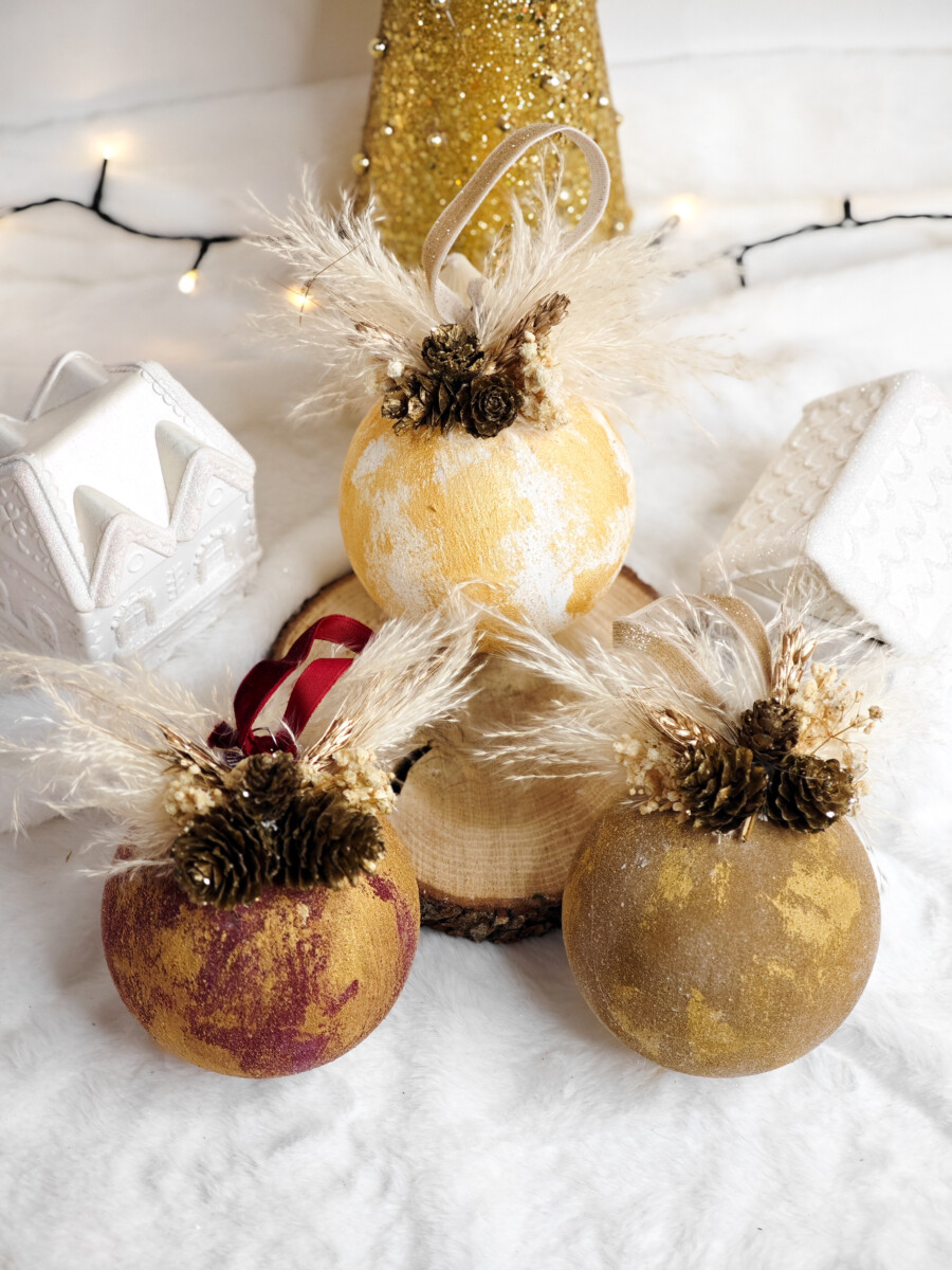 Χριστουγεννιάτικη Γυάλινη Μπάλα