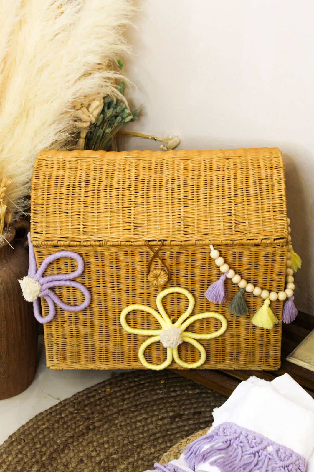 Σετ Νονού Με Ψάθινο Καλάθι Μπαούλο